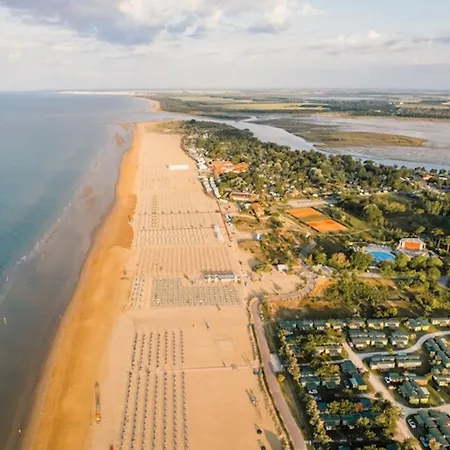 Cozy Flat 80mt From The Appartamento Bibione